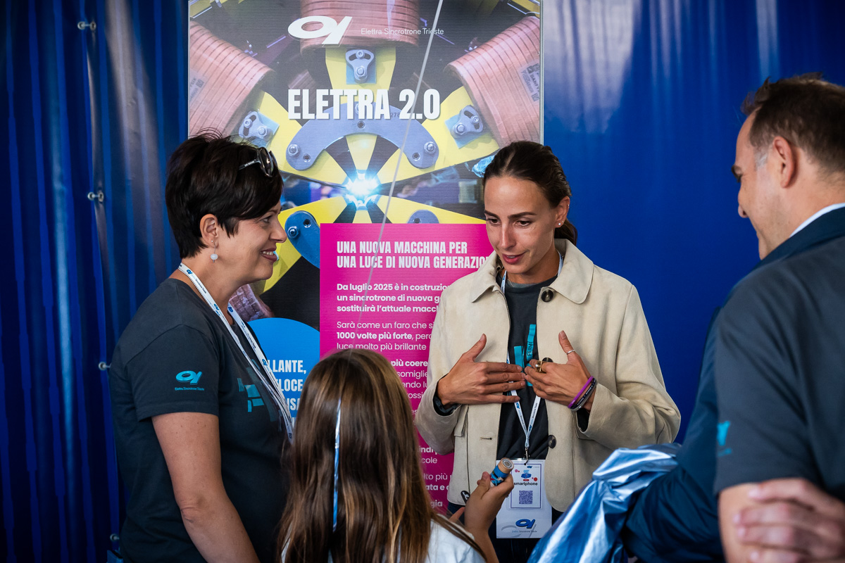 20250927_Elettra_standNEXT_006_LV