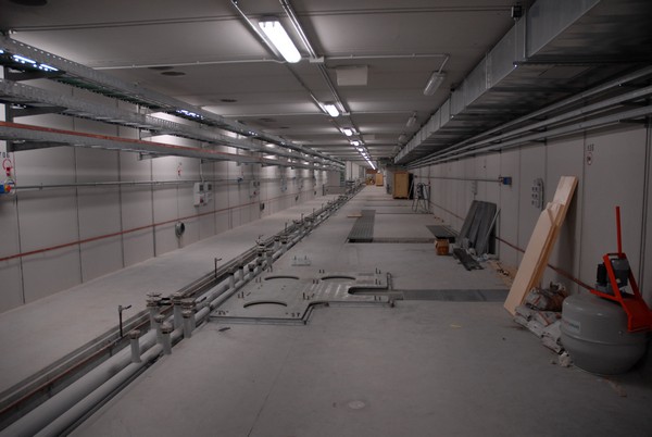 2009-04-00_LINAC TUNNEL FREE 2009-04-00_LINAC TUNNEL FREE